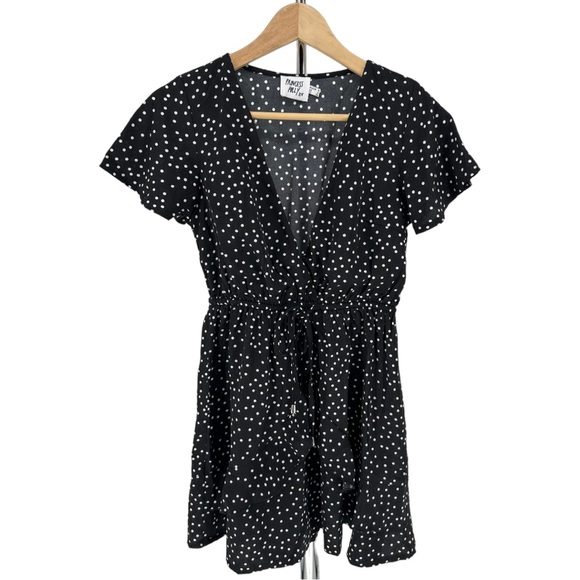 Princess Polly Bobbie Mini Dress Black Polka Dots size 4 V Neck Short Sleeve - Picture 4 of 14